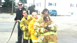 Read more about the article Fire chief marks 30 years